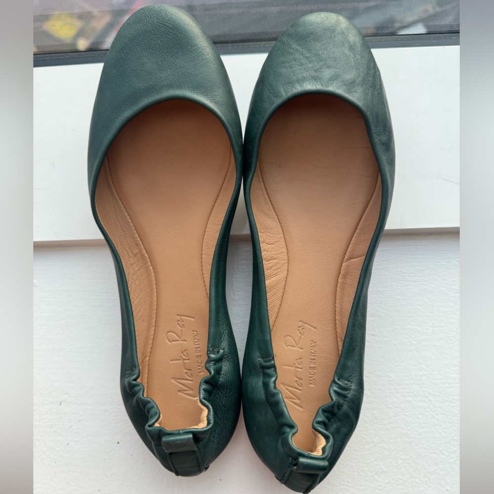 Marta Ray Green Leather Ballet Flats in Size 9. From Italy & never worn